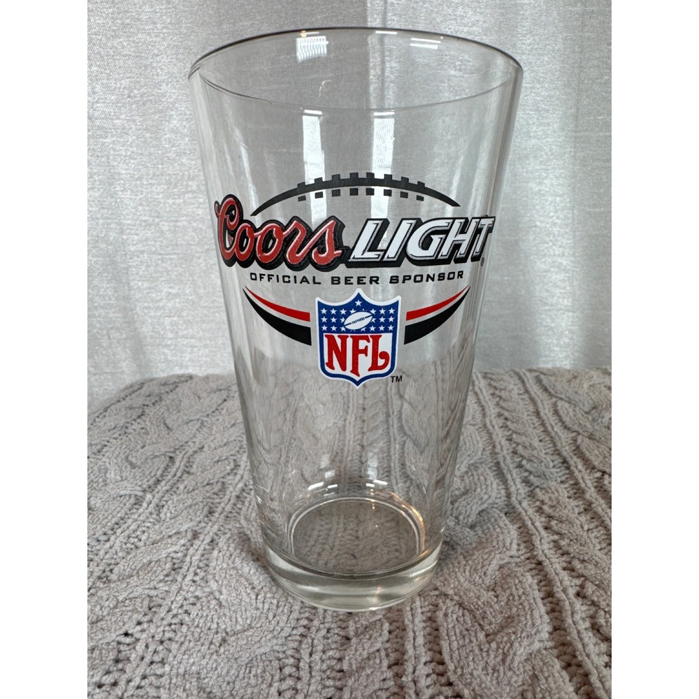 Coors Light NFL Official Beer Sponsor Pint Glass Football Fan Collectible‎